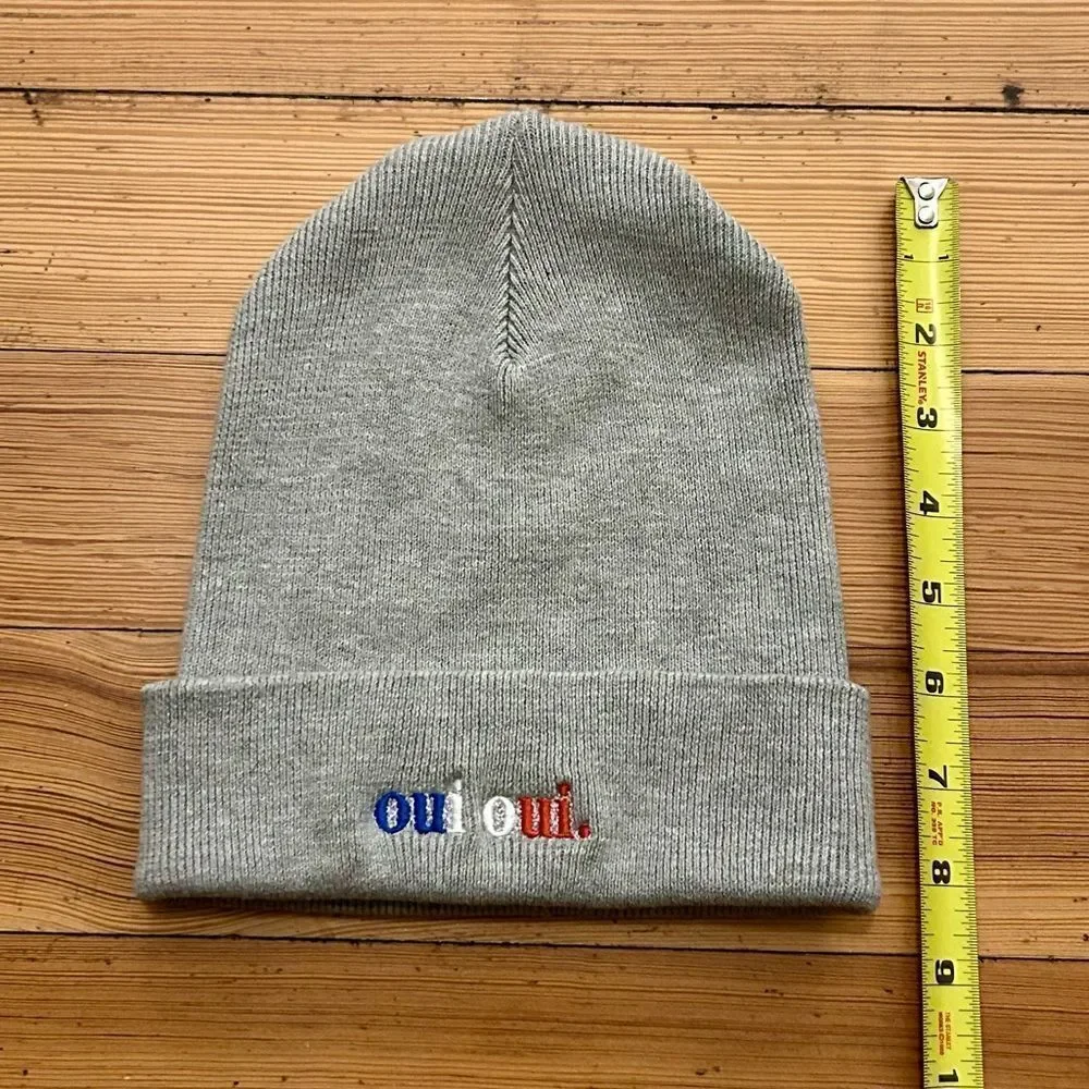 French Abroad knit beanie. Oui Oui. NWT.